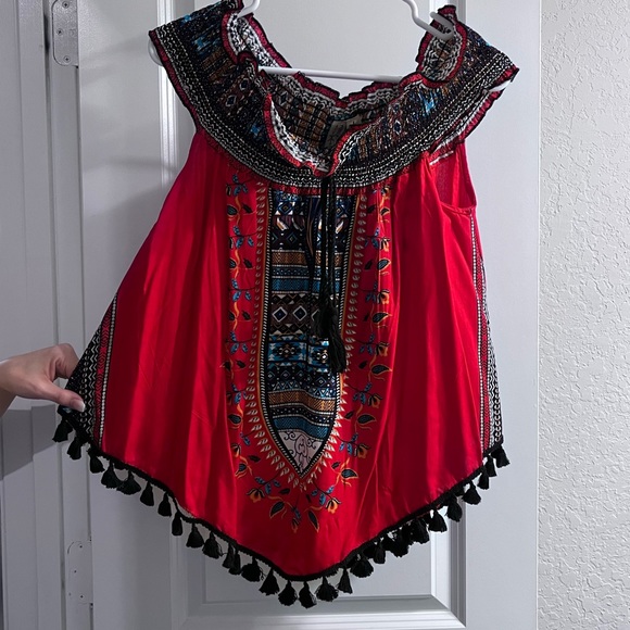 Mexican themed off the shoulder blouse - Picture 4 of 7